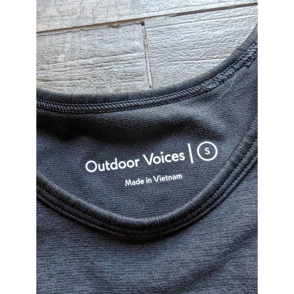 OUTDOOR VOICES Athena Active Crop Top - Picture 4 of 5